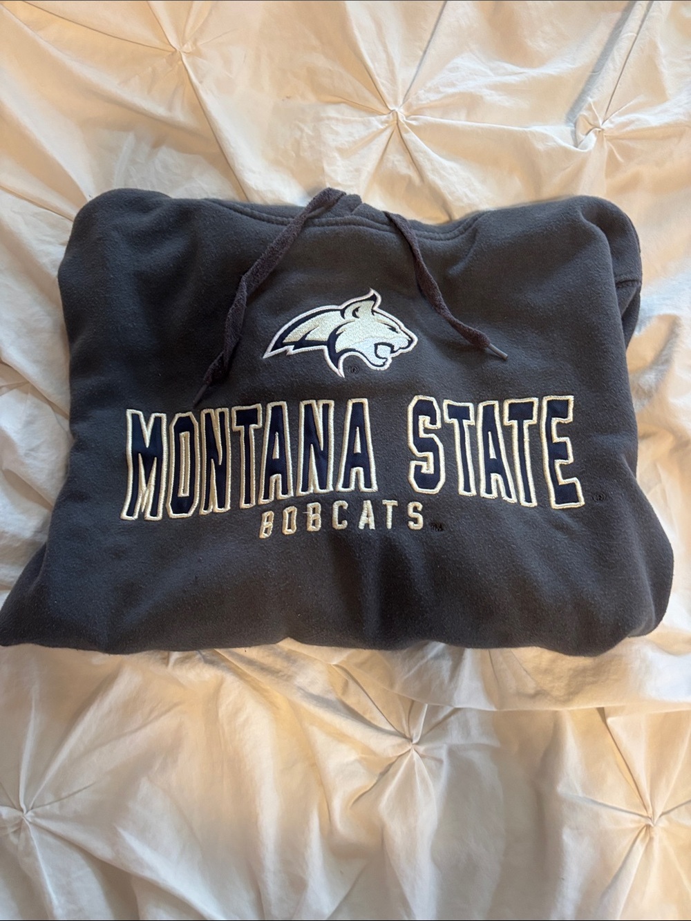 Montana State Bobcats Navy Pullover Hoodie